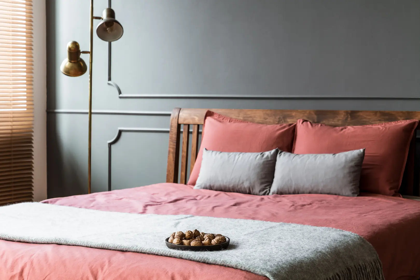 Slaapkamer, bed & bad